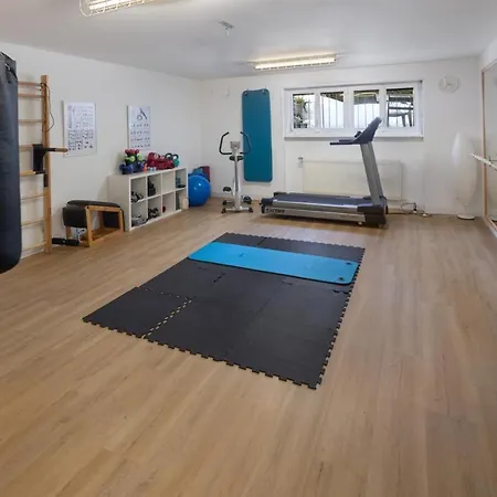 Apartman De Famille Spacieux En Bordure Du Ballesteros Crans-Montana